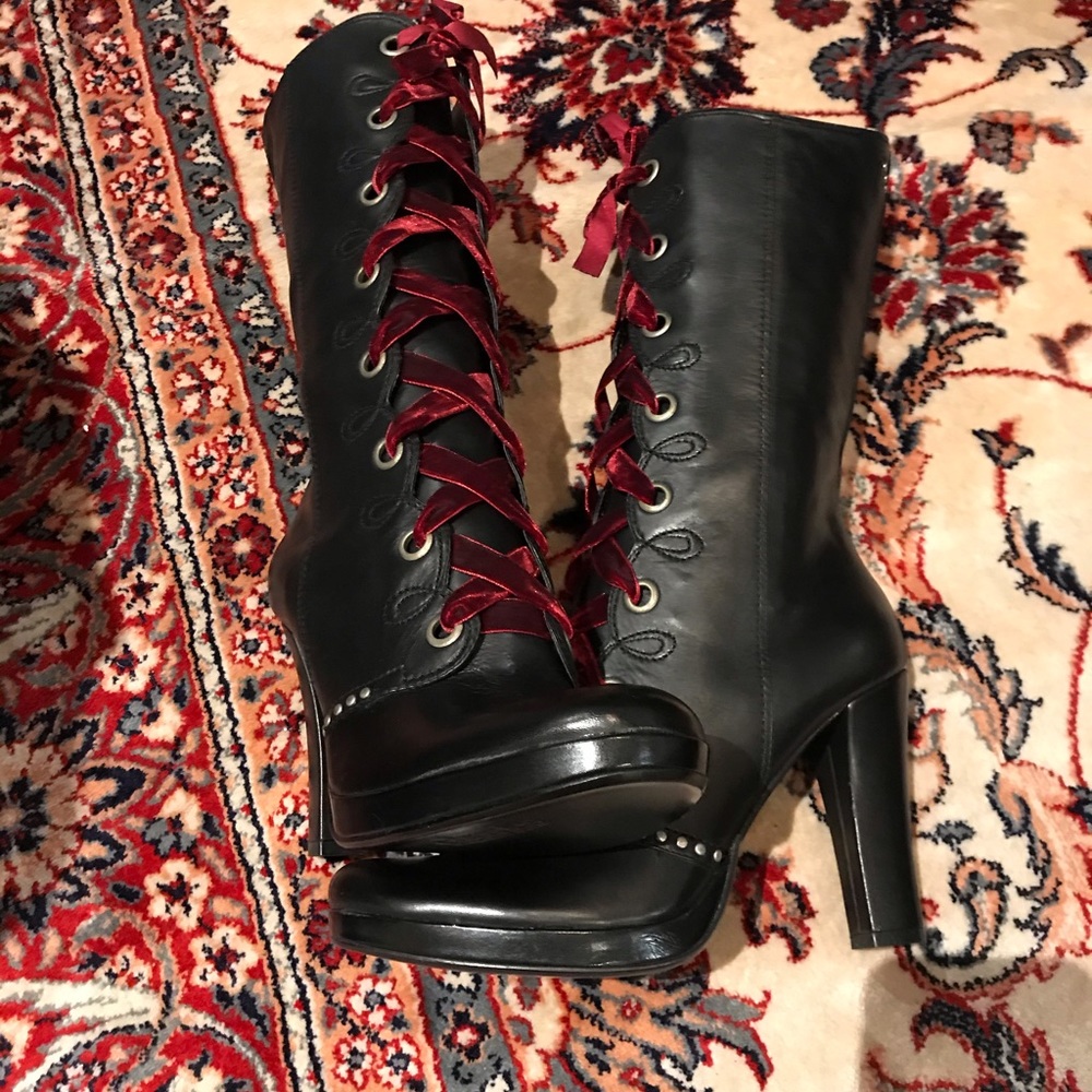 NWT Charles by Charles David “Valiant” Black Boots